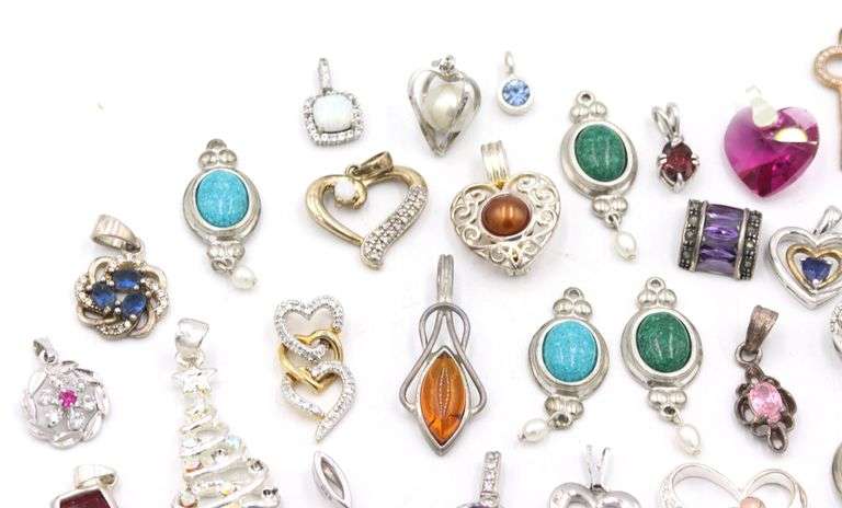 Group lot of Vintage 925 sterling silver pendants