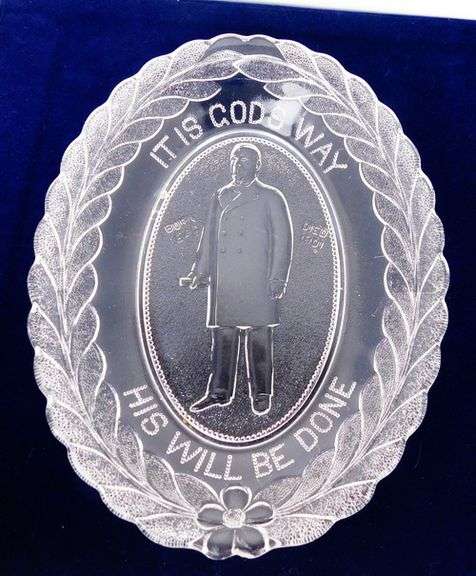 1901 President Wm. McKinley Glass Motto Plate