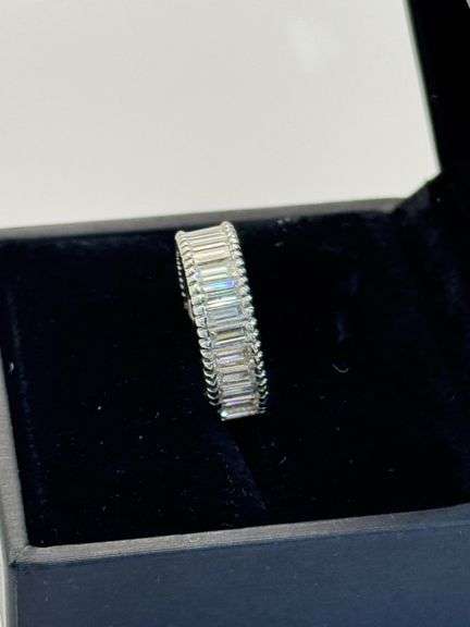 Antique Platinum Baguette Cut Diamond Wedding Band