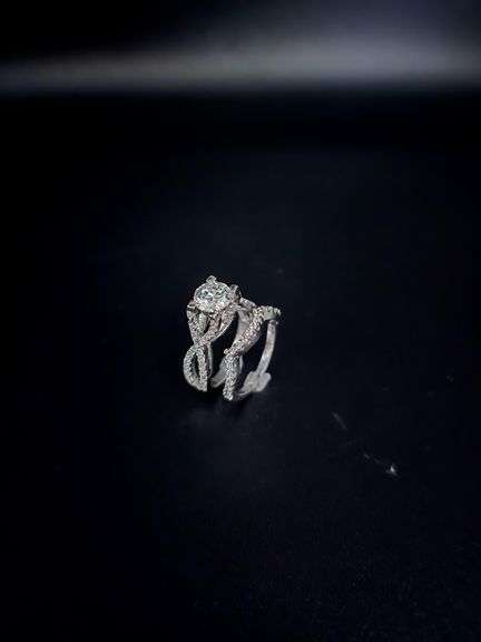 Amazing 3.25 Ct VVs1 Lab Simulated Diamond 2 Band Engagement Ring