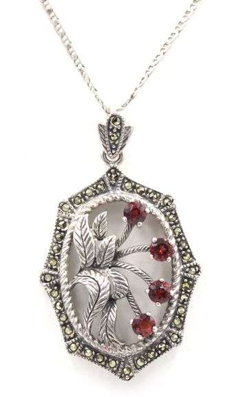Vintage 925 sterling silver Marcasie and ruby flower style pendant on Gucci style chain necklace