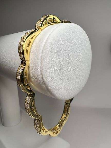 Elegant 14 Kt 16.1 Grams Yellow Gold Plated Tennis Bracelet