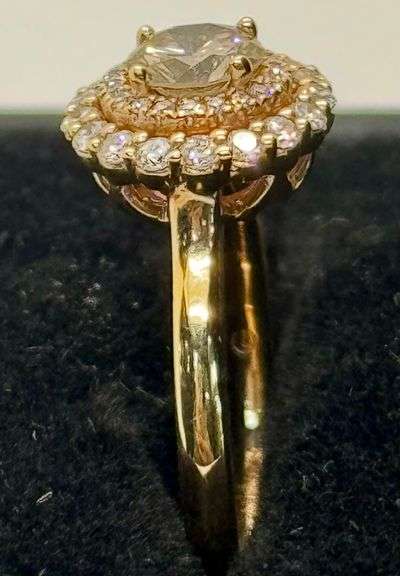 18K Rose Gold Round Brilliant Cut Diamond Ring