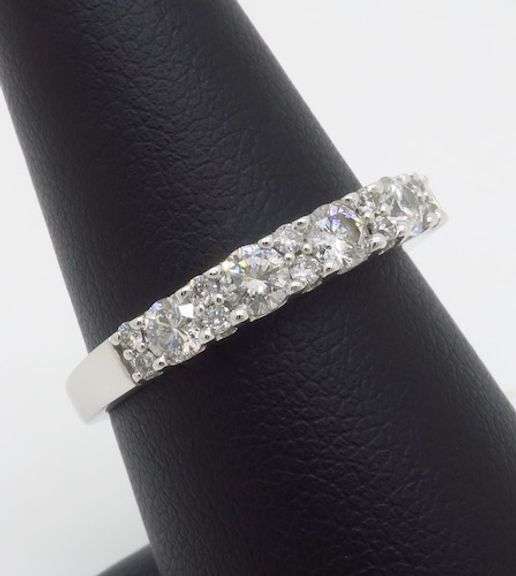 Diamond Anniversary Band