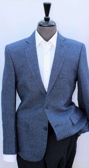 Handsome 2 Button Style Comfort Fit Sport Coat