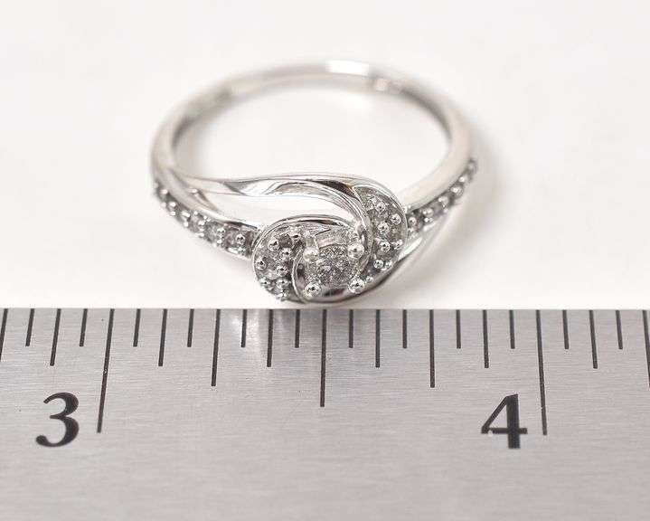 Shining 10K White Gold Diamond Ring