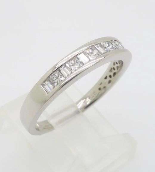 Platinum Princess & Baguette Cut Diamond Band