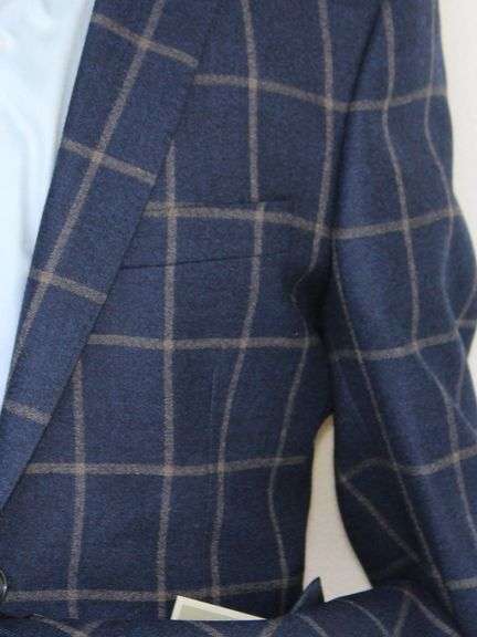 Wool and Cashmere, A Sharp Slim Fit Sport Coat