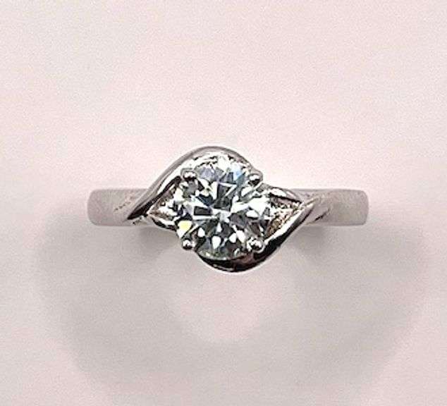 Incredible 1.33 Ct VVs1 Ice Blue Lab Simulated Diamond Ring