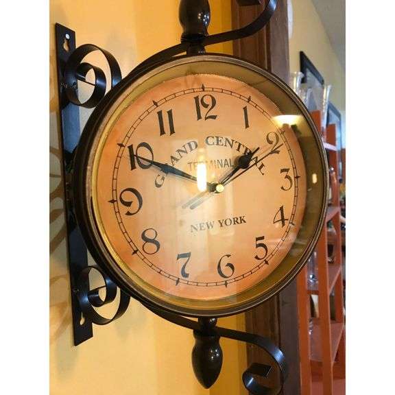 Double-Sided Retro Wall Clock