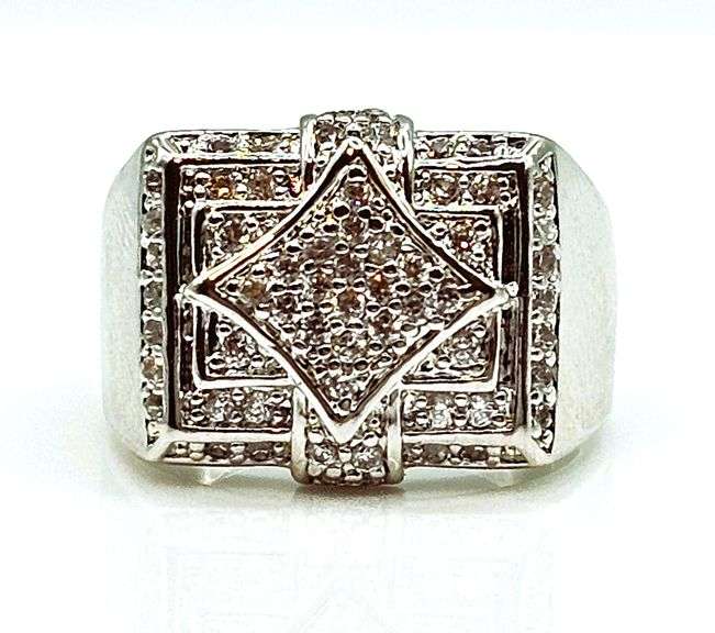 Men's 14 Kt White Gold Plated 5.75 Cttw Lab Simulated Diamond Ring