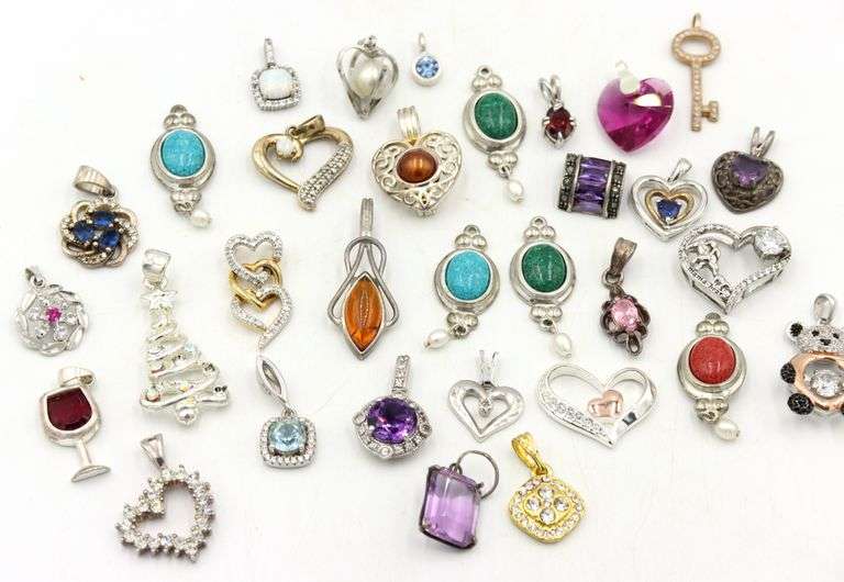 Group lot of Vintage 925 sterling silver pendants