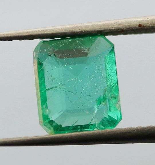 Crystal clear 1.44ct Colombian Emerald