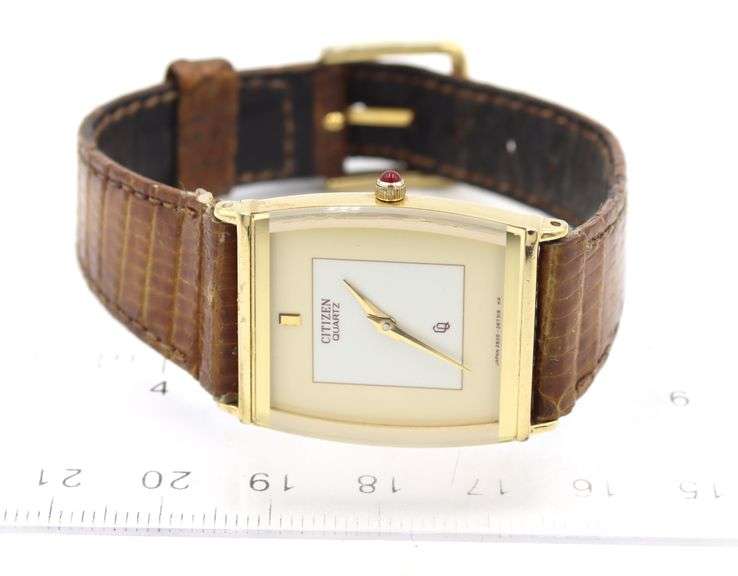 Citizen quartz cream beige dial square watch