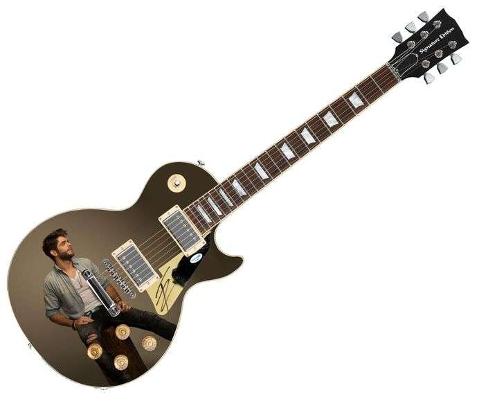 Thomas Rhett Autographed 1/1 Custom Graphics Guitar ACOA