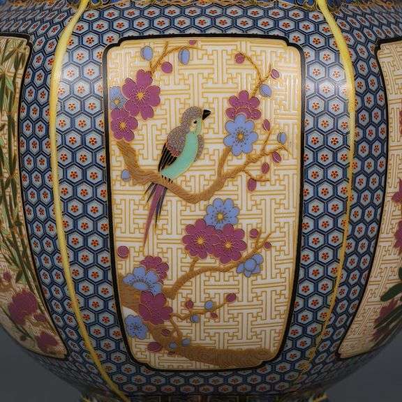 Chinese Qing Vase Hand-Painted