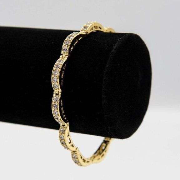 Elegant 14 Kt 16.1 Grams Yellow Gold Plated Tennis Bracelet