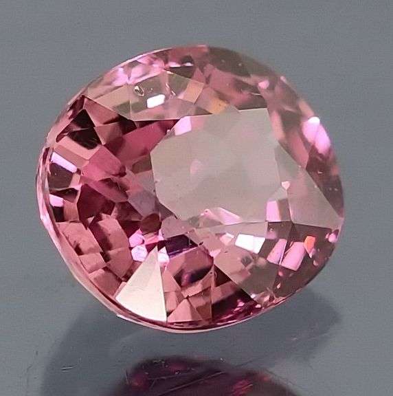 Rare! 1.02ct untreated rose pink Malaya Garnet