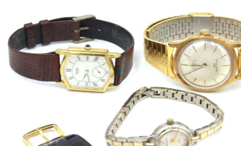 Group lot of 6 watches