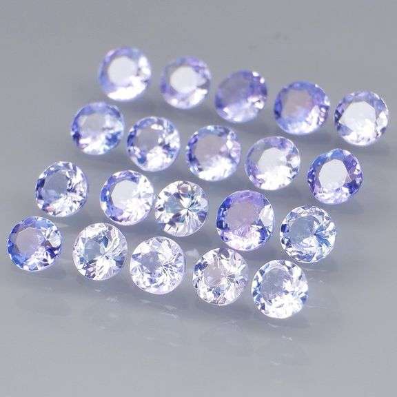 Valuable 3.70ct 20 piece Tanzanite set