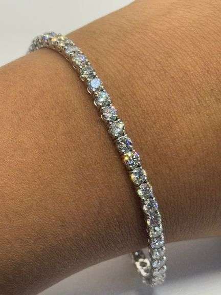 14K White Gold Round Brilliant Cut TenniS Lab Diamond Bracelet
