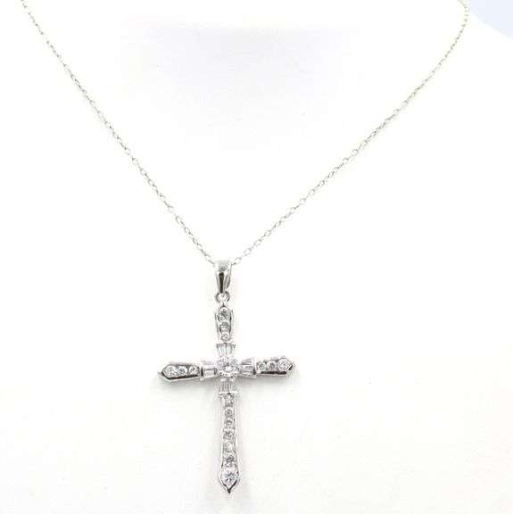 Vintage 925 sterling silver cubic zirconia cross pendant on chain