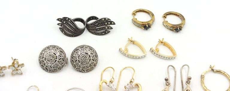 Group Lot of Vintage 925 sterling silver earrings
