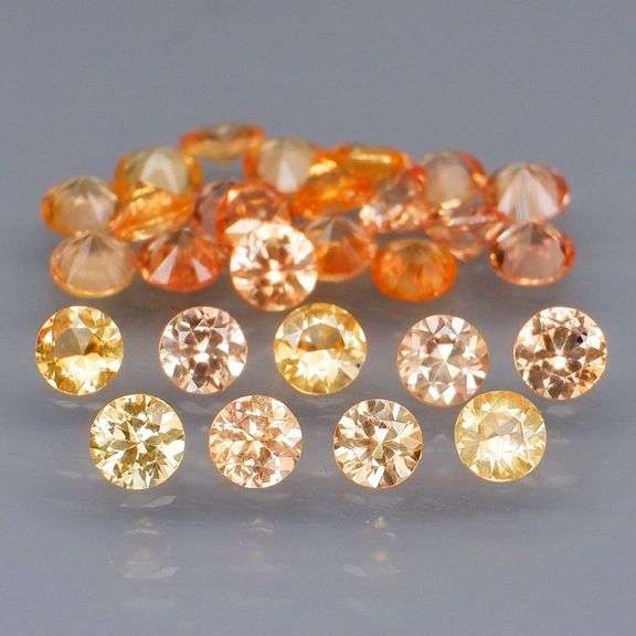 Full fire! 3.10ct top golden Ceylon Sapphire set!!!