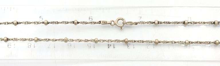 Group lot of 6 Vintage 925 sterling silver necklaces