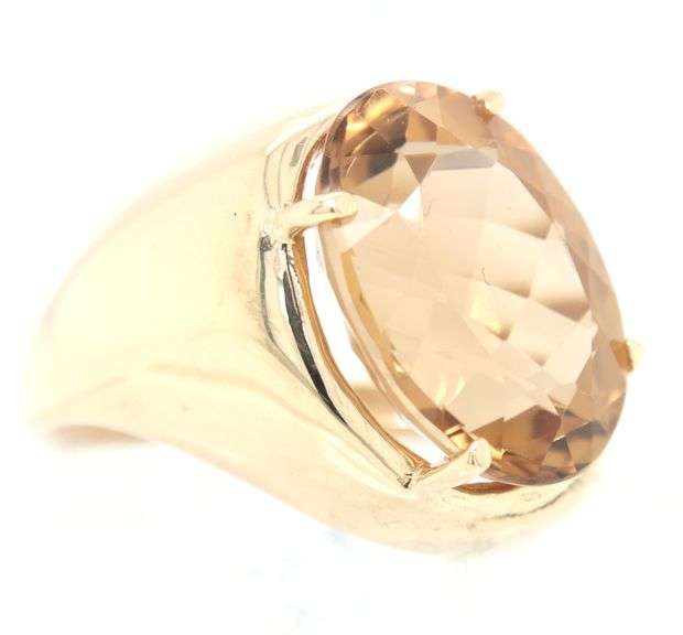 14kt Yellow gold oval Citrine swirl ring