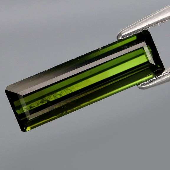 Gorgeous 1.83ct deep green Tourmaline