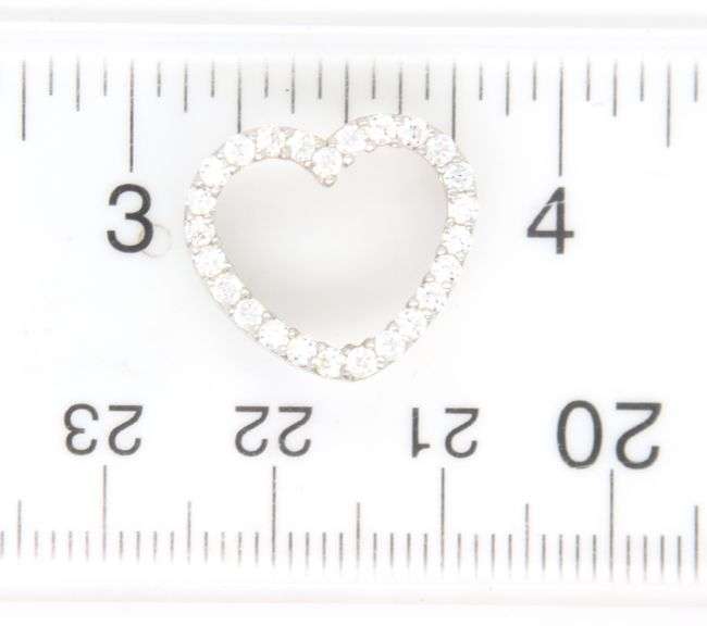 Group lot of 4 cubic zirconia pendants in 14kt