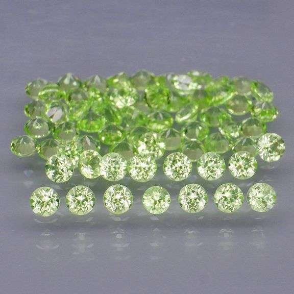 Round cut! Untreated! Jeweler matched! 4.49ct Peridot set!