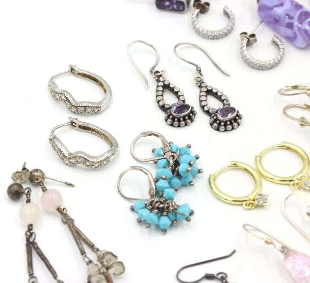 Group lot of Vintage 925 sterling silver earrings