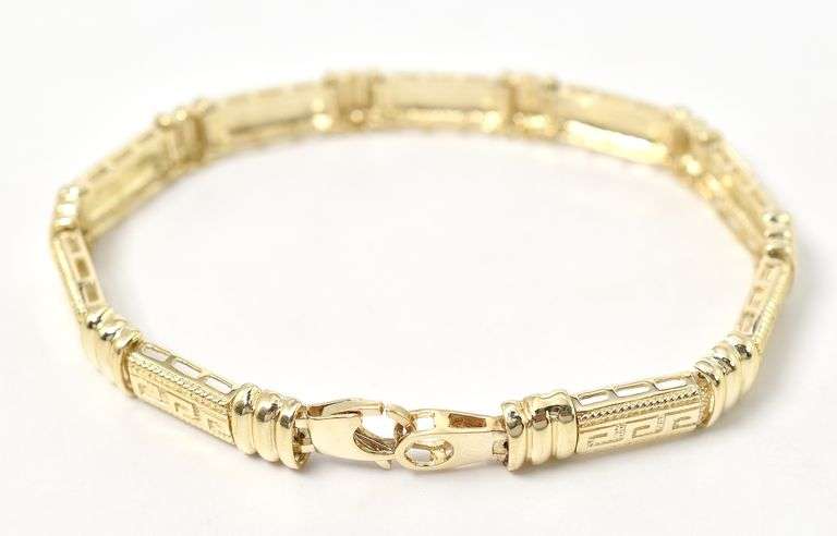 Shiny 14K Yellow Gold Greek Key Bracelet