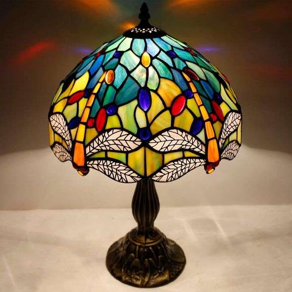 Tiffany Stained Glass Dragonfly Lamp