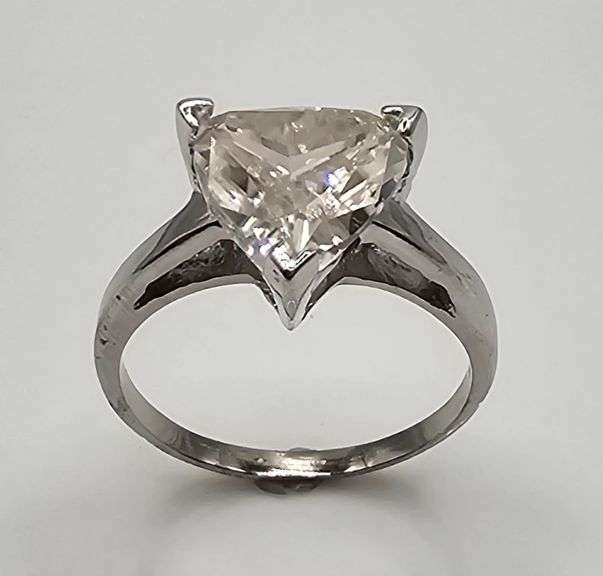 Rare 3.85 Ct VVs1 Trillion Cut Lab Simulated Diamond Ring