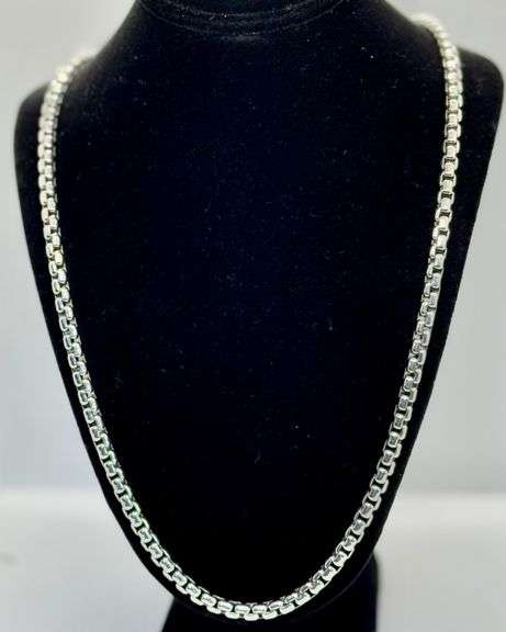 Stunning 28in Italian Silver Rope Chain