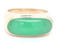 14kt Yellow gold oval green Jade signet ring