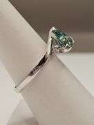 Sparkling 3.25 Ct VVs1 Trillion Cut Emerald Green Moissanite Ring