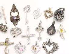 Group lot of Vintage 925 sterling silver pendants