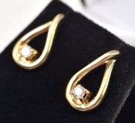 Glamorous 14K Yellow Gold 0.18CTW Diamond Dangle Earrings
