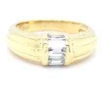18kt Yellow gold 0.55ctw baguette bar set band