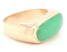 14kt Yellow gold oval green Jade signet ring