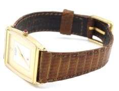 Citizen quartz cream beige dial square watch