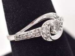 Shining 10K White Gold Diamond Ring