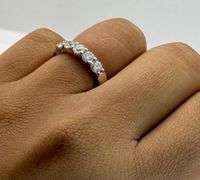 14K White Gold Round Brilliant Cut Diamond Wedding Band