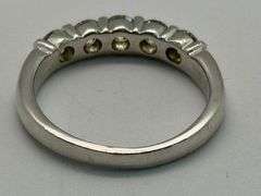 14K White Gold Round Brilliant Cut Diamond Wedding Band