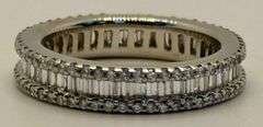 18K White Gold Baguette Cut Diamond Wedding Band