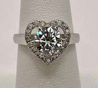 14 Kt White Gold Plate 2.75 Ct VVs1 Lab Simulated Diamond Heart Ring